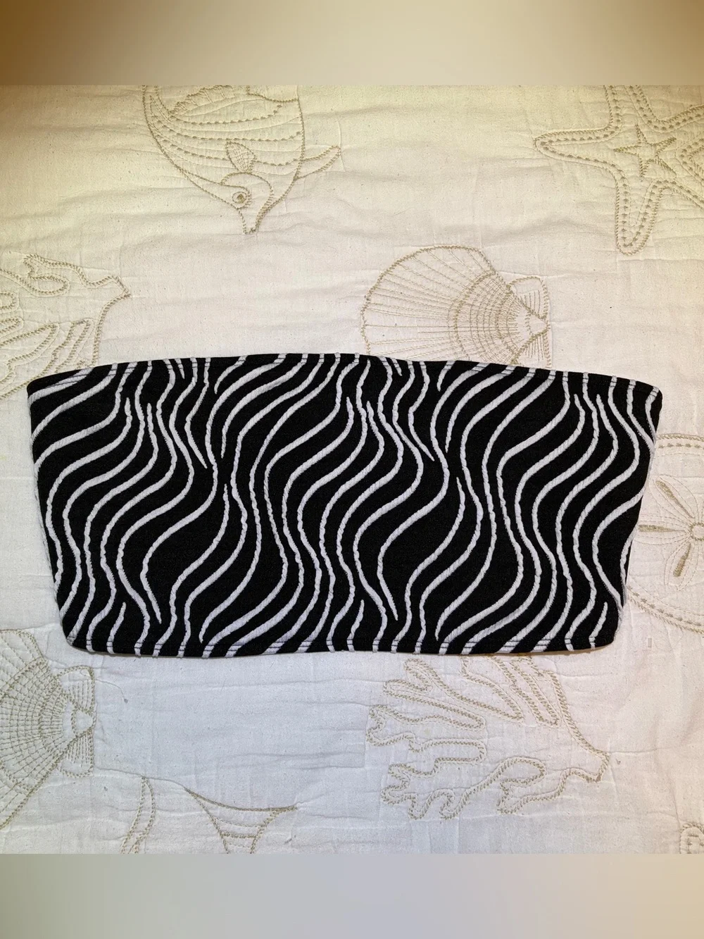 Black & White Zebra Print Strapless Bandeau Swimsuit Top Tie Back . Size Large